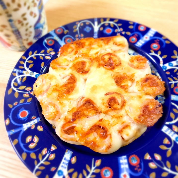 フライパンで焼くミニちぎりパン☆ハムチーズ編